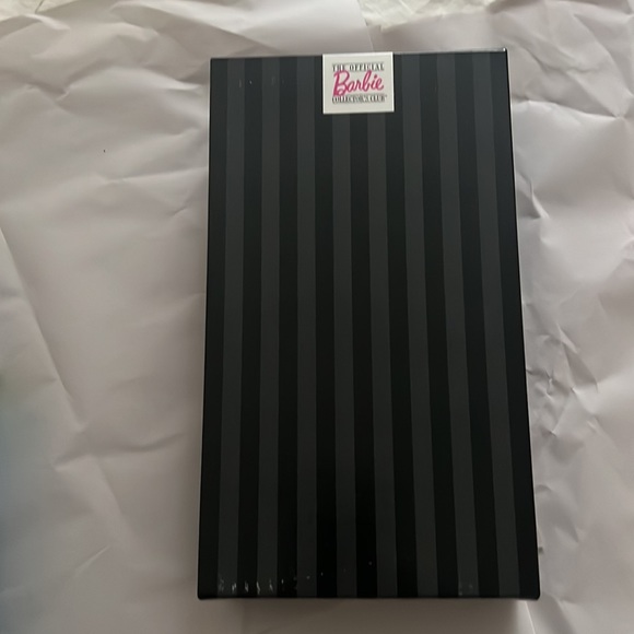 Grand Premiere Barbie Member's Choice First Edition 1996 NRFB - Picture 4 of 9